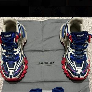 SOLD‼️Balenciaga Track 2’s Sneakers
